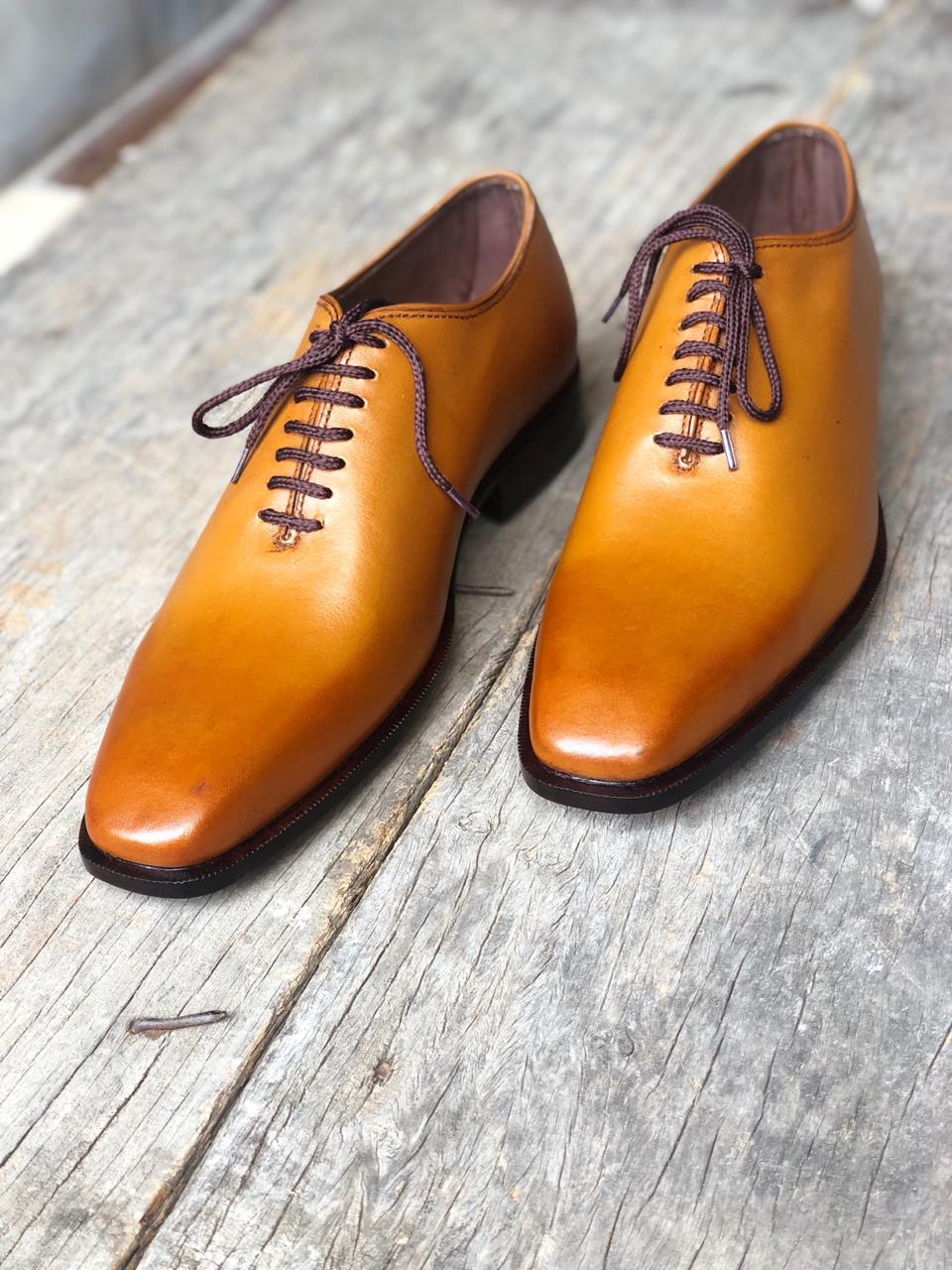 tan dress shoes