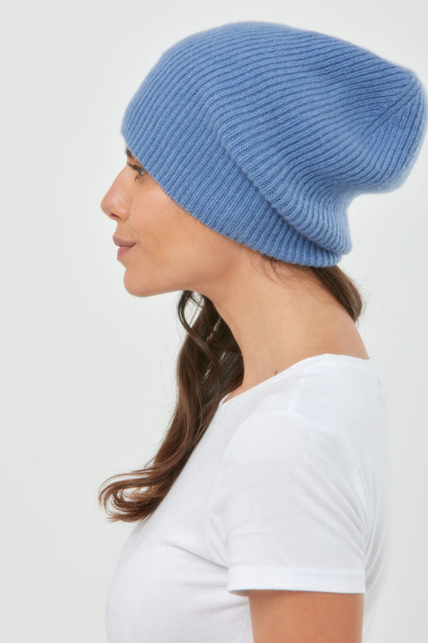Knitted cap in cashmere in the color Ice White – Furnari®