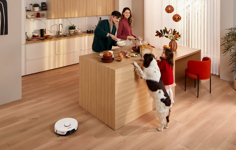 S8 Pro Ultra: a pet-friendly smart vacuum cleaner.