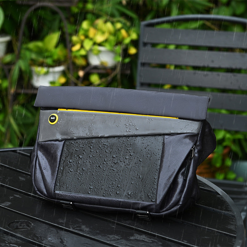 Divoom Sling Bag-V Customizable Pixel Art Fashion Design Outdoor Sport  Waterproof Mens and Women's Messenger Bag