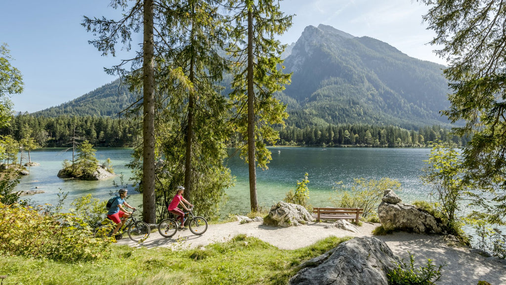 cycle-paths-trails-adventure-seekers-germany- lake-constance-königssee