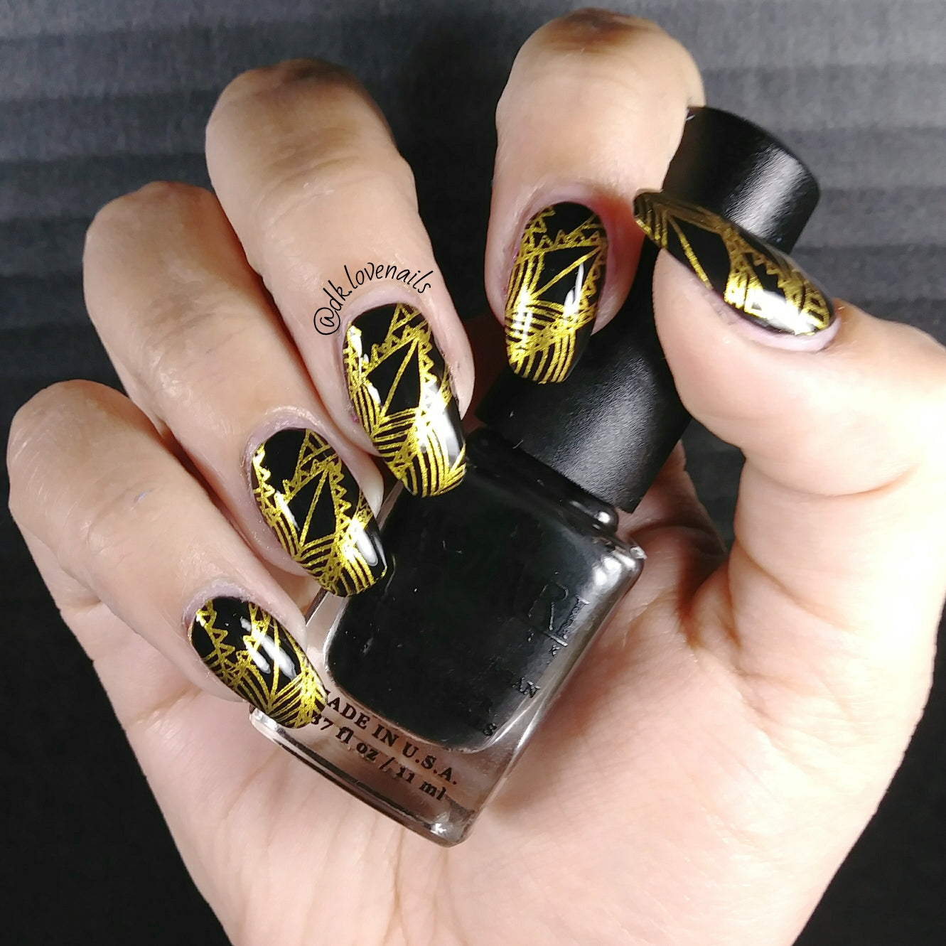 onyx nails design