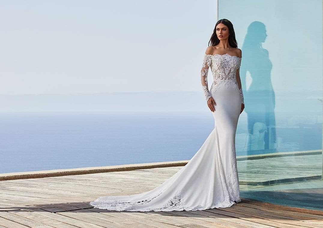 Pronovias: Della – Camellia Bridal Shop