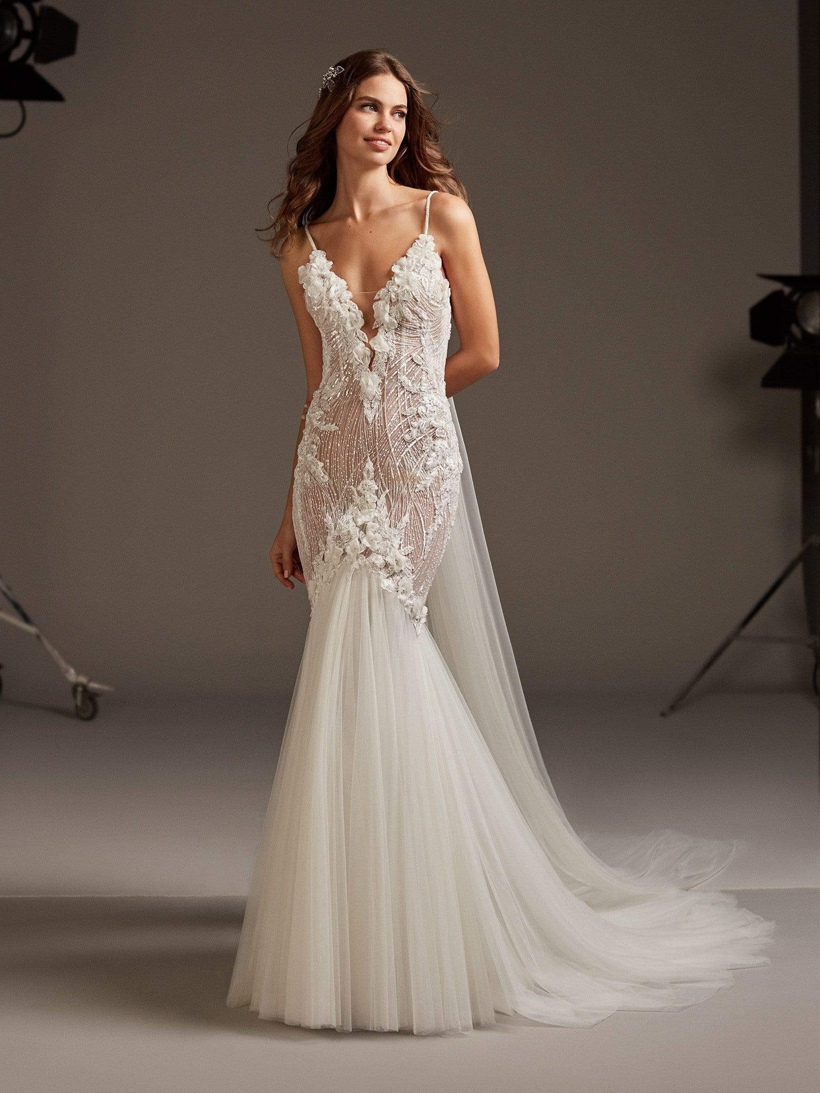 Halter Lace Beach Wedding Dress with Chiffon Skirt – loveangeldress