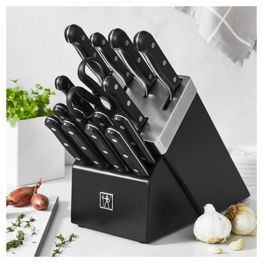 Granitestone's Emerald 17-Piece Cookware, Knife, and Nonstick Set