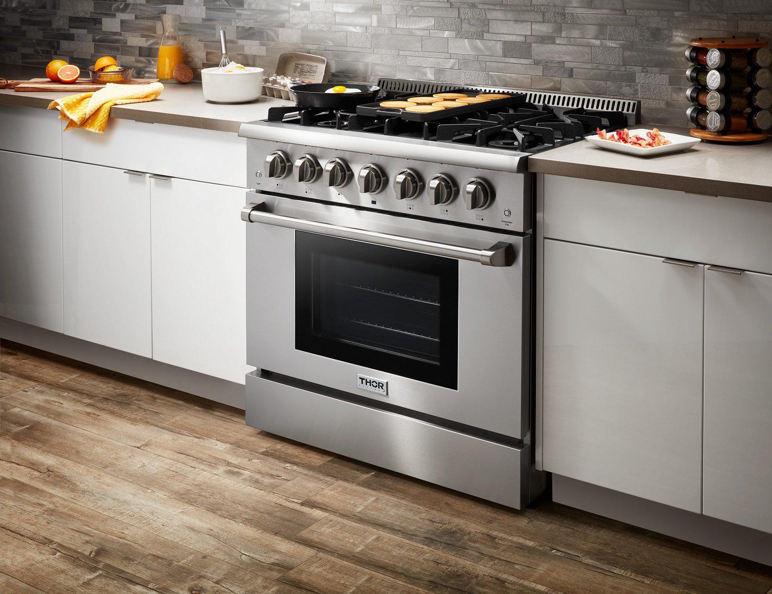 Thor Kitchen 36 in. 5.2 cu. ft. Professional Natural Gas Range in Stai