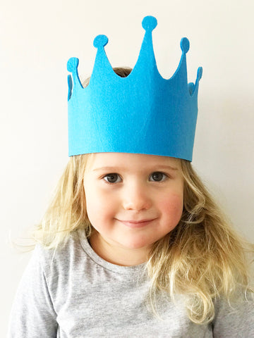 Kids make at home felt craft idea birthday party hat kids crown make at home dress ups for pre-school toddler kindergarten