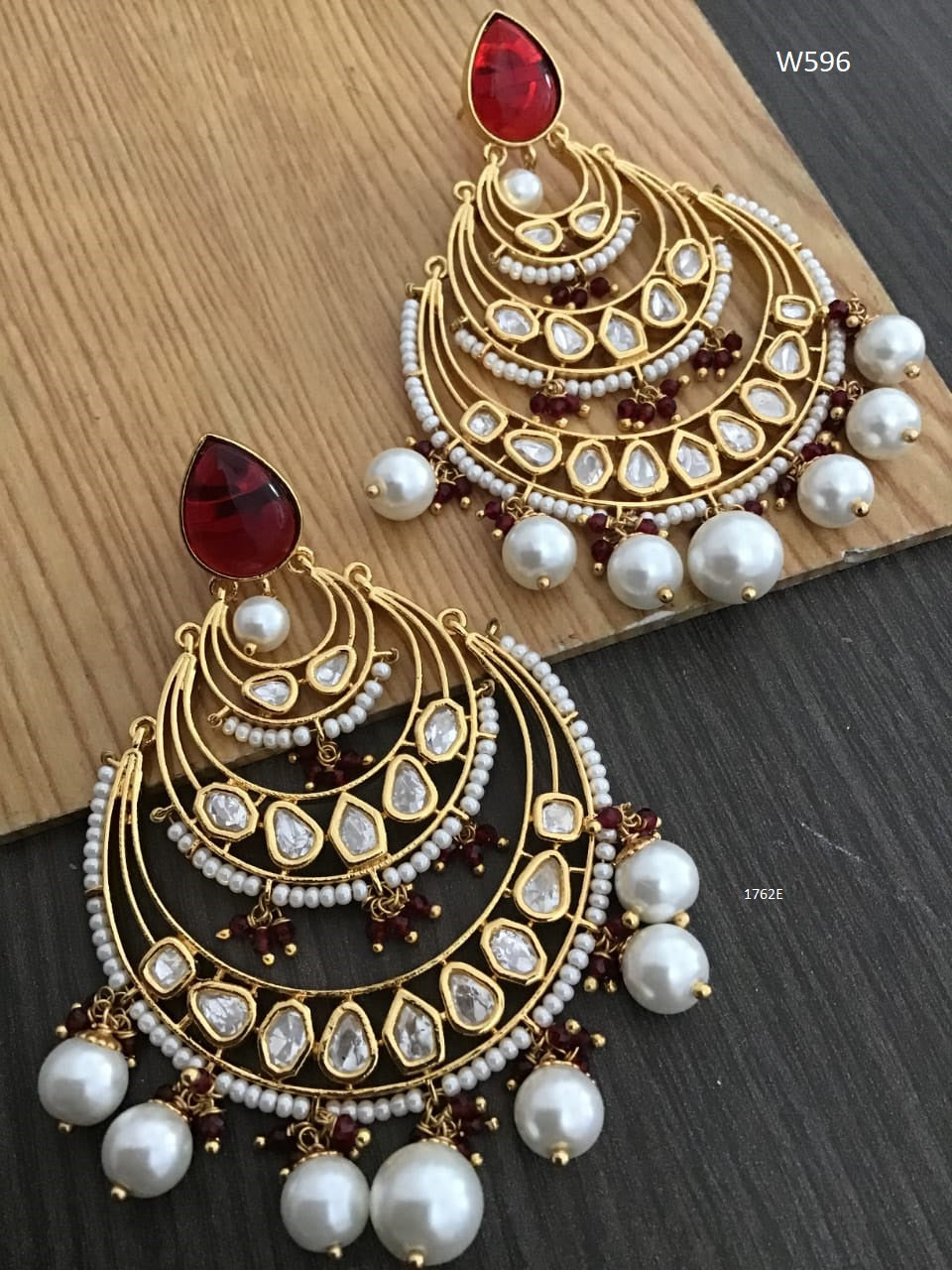 Beautiful earrings for women – www.soosi.co.in