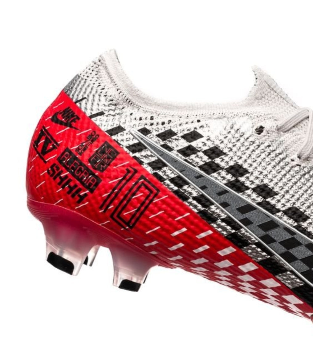 Nike Mercurial Vapor 13 Academy IC NJR Jogo Prismatico .