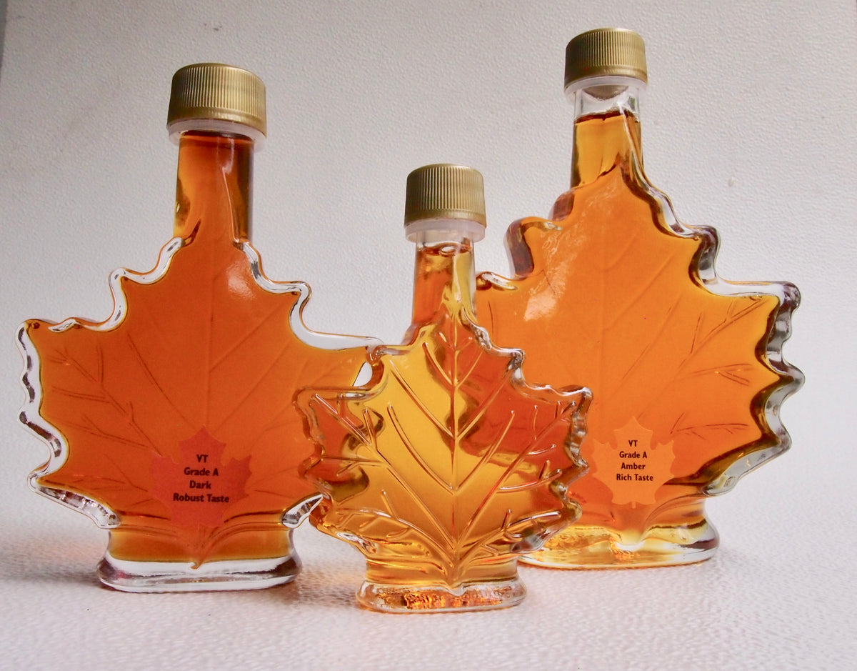 Maple Syrup In Maple Leaf Bottles Judds Wayeeses Farms 1543