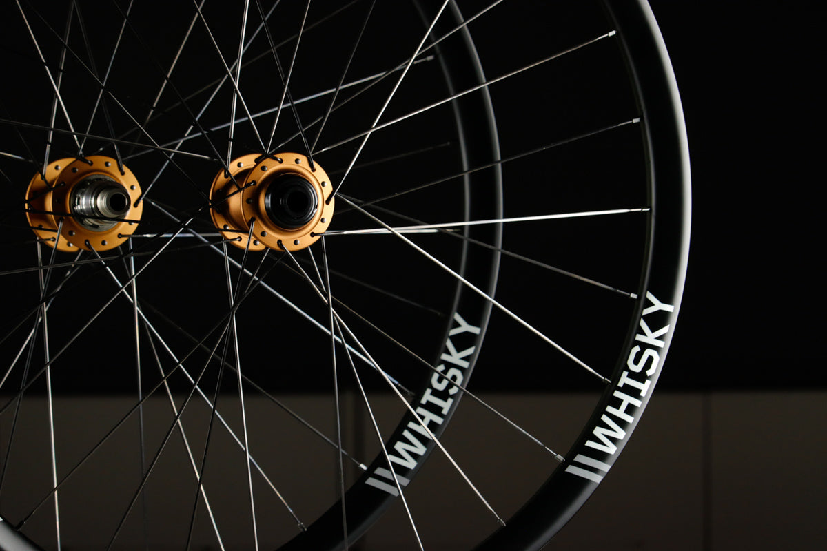 whiskey carbon wheels