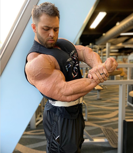 3 Arm Supersets to Upgrade Your Next Arm Day – Primeval Labs