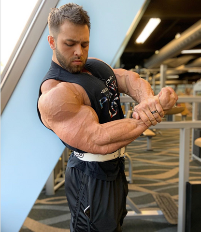 Build Bigger Biceps Now!: Complete Workout and Training Tips – Primeval Labs