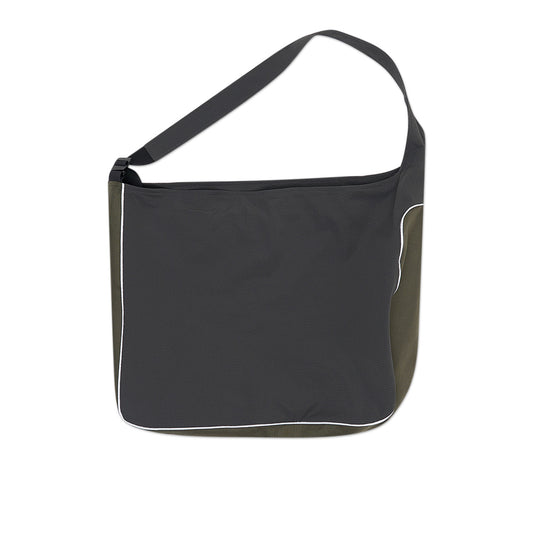 AFFXWRKS Onsite Bag: A Large Dual Function Tote Bag And Groundsheet -  IMBOLDN