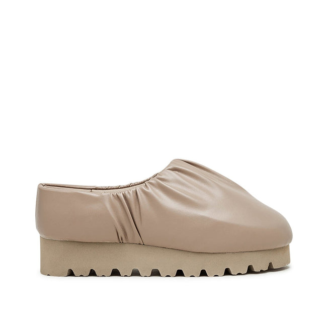 yume yumeyume yume camp shoe low (dark beige)