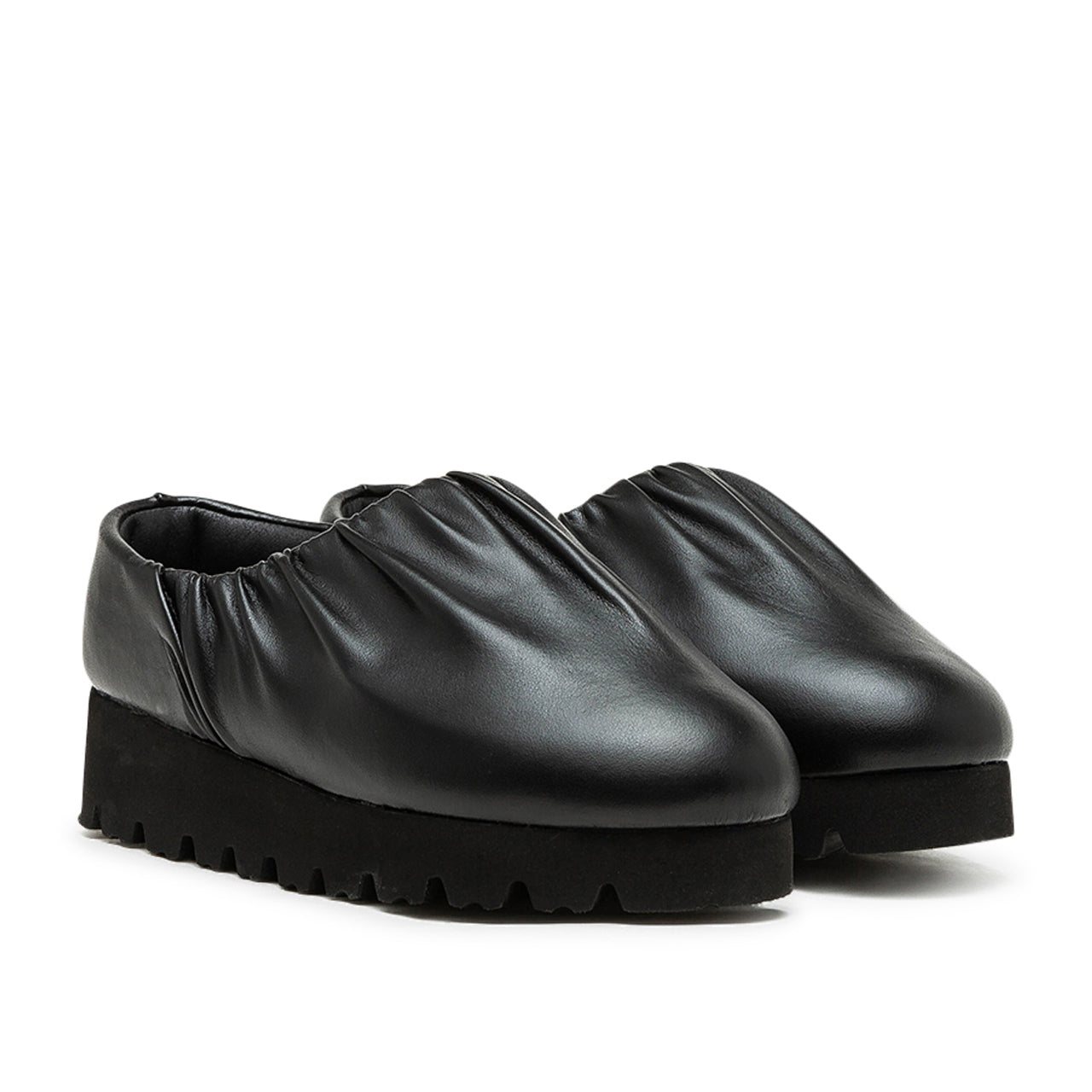 yume yume nawa camp shoe low (black) | a.plus