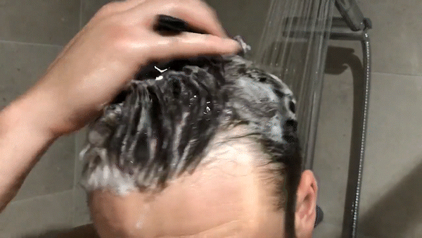 BoostBrush Shampoo Brush