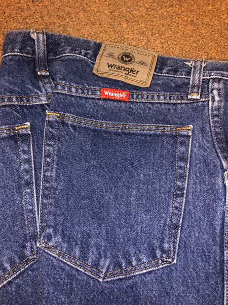 MENs WRANGLER Jeans 96501MR 33” x 30” Regular Fit Gently Worn Frayed K –  Touched By Time Treasures
