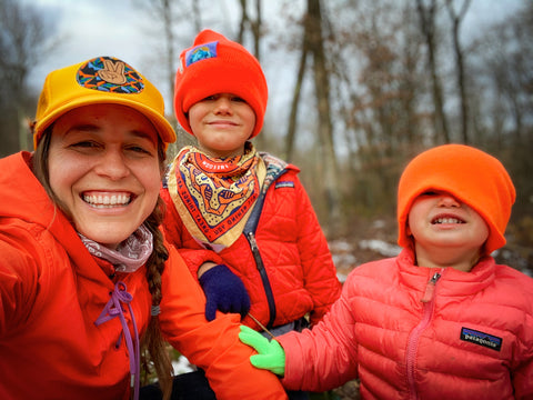 What to wear when winter hiking with kids