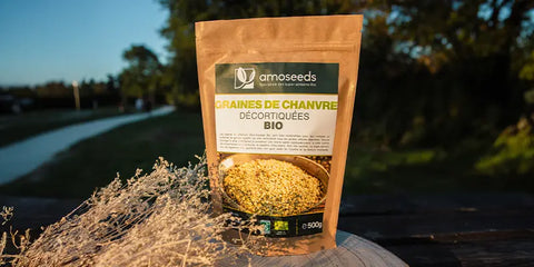 graines chanvre decortiquees amoseeds specialiste des super aliments Bio