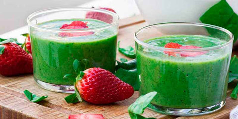 recectte smoothie fraises moringa bio amoseeds specialiste des super aliments bio