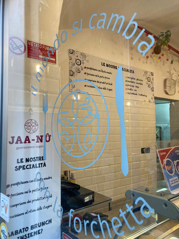 jaanu vegan genova