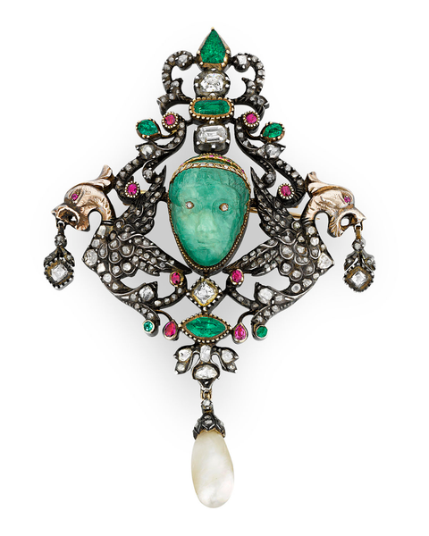 A history of brooches: the style evolution of a classic jewel