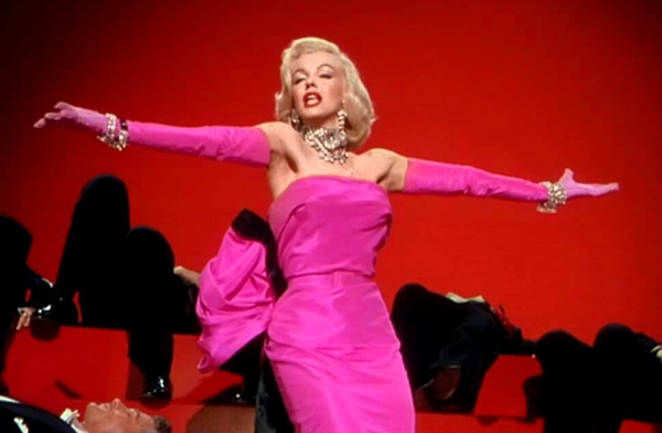 Marilyn Monroe in the trailer for the film Gentlemen Prefer Blondes. 1953. Source.