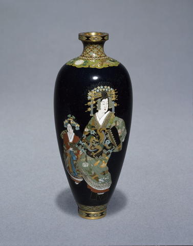Vase by Shibata. Circa 1890-1910. At the Victoria & Albert Museum, London.
