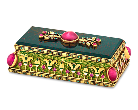 Jasper Gold Box With Burma Rubies. Circa 1880.