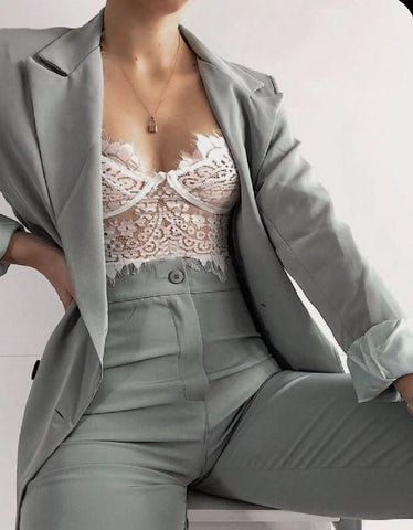 bralette-under-blazer