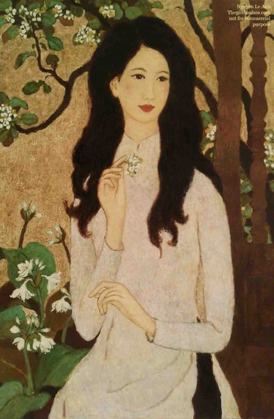 The picturesque beauty of a woman depicted in "Grapefruit flower season" by Nguyen Le Anh artist is pure and flawless. 