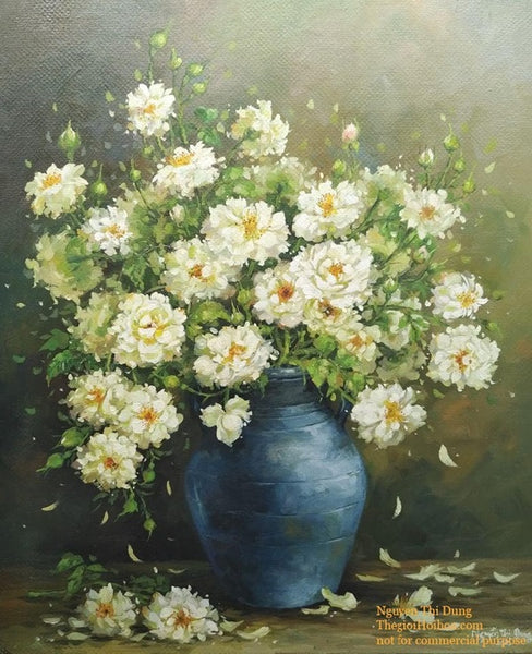 Tranh tĩnh vật “Bình hồng trắng” của họa sĩ Nguyễn Thị Dung
