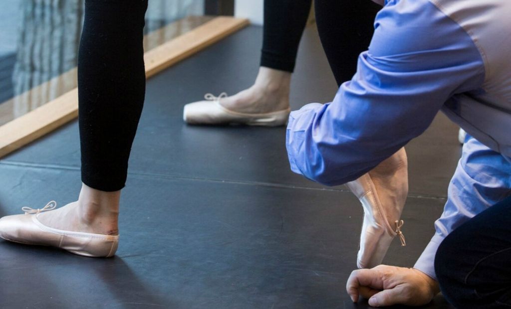 What To Expect At Your First Pointe Shoe Fitting – BLOCH Dance UK