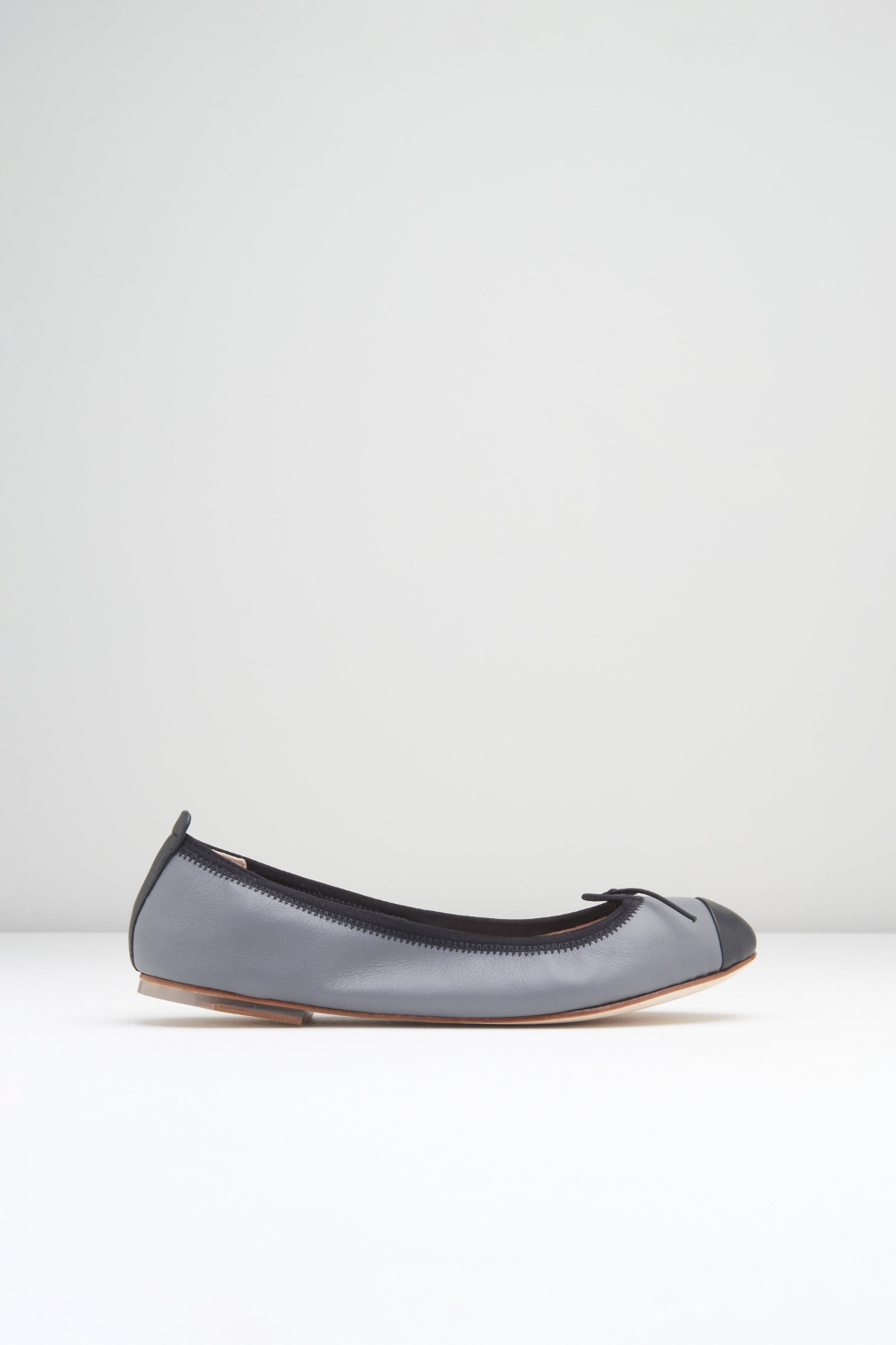 BLOCH Ladies Rigel Ballet Pumps, Ash Black Leather