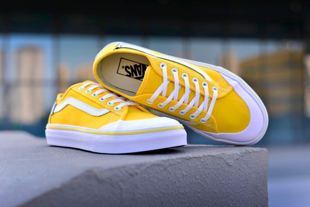 vans black ball yellow