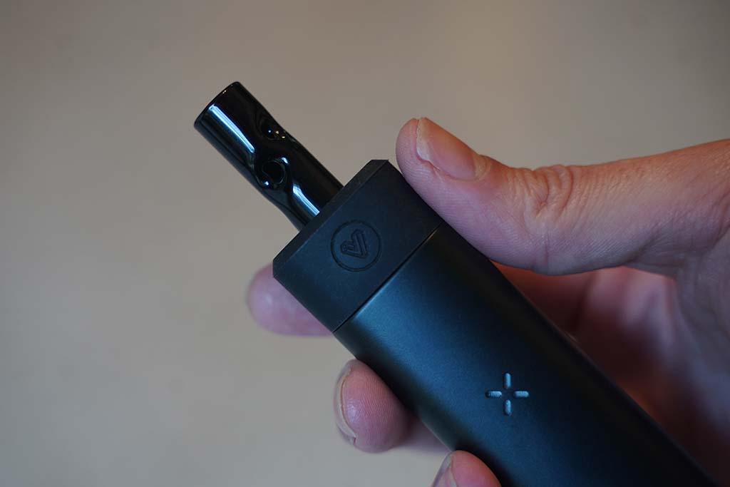 PAX vaporizer with Dimpled Glass Stem