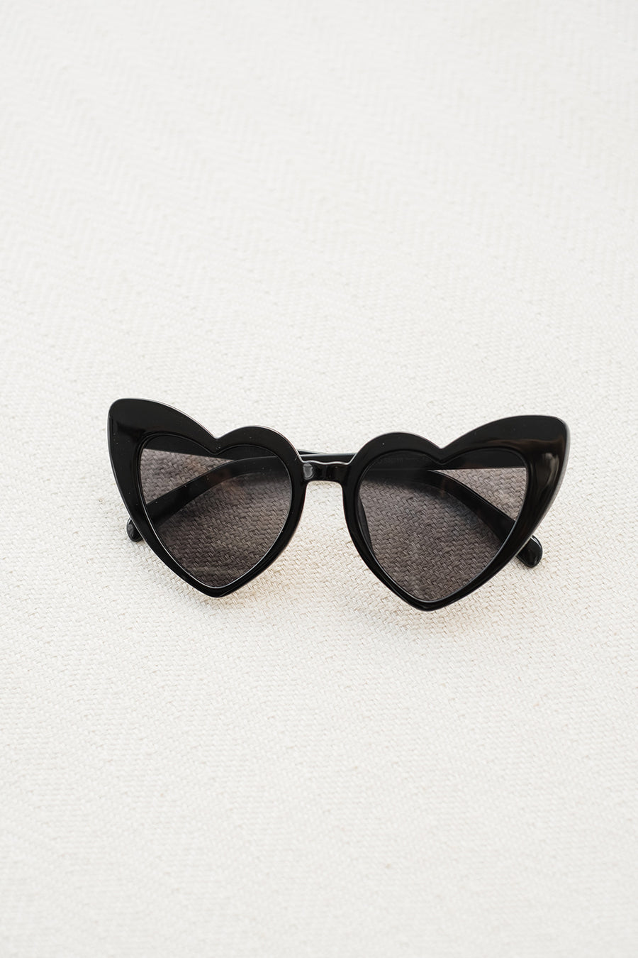 Classic Bride Cat Eye Sunglasses in White