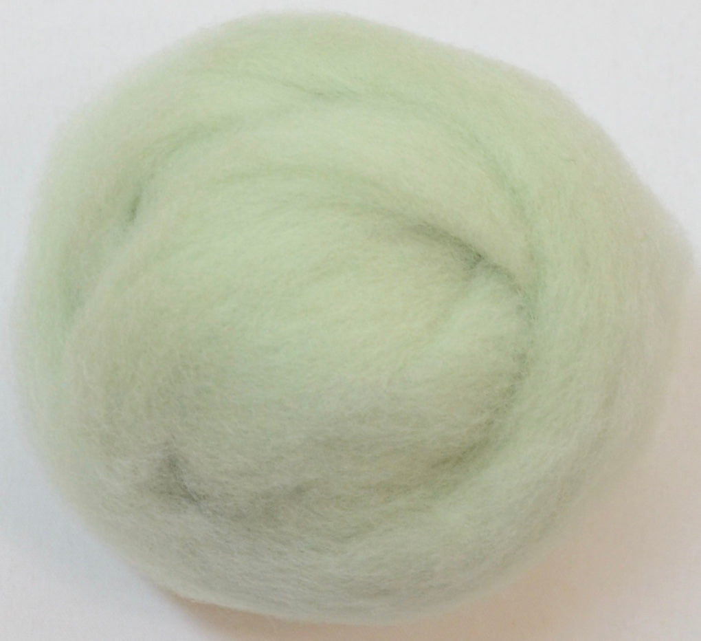 APRICOT- American Farm Wool- Merino Wool Roving for Felting, Spinning, –  FeltLOOM