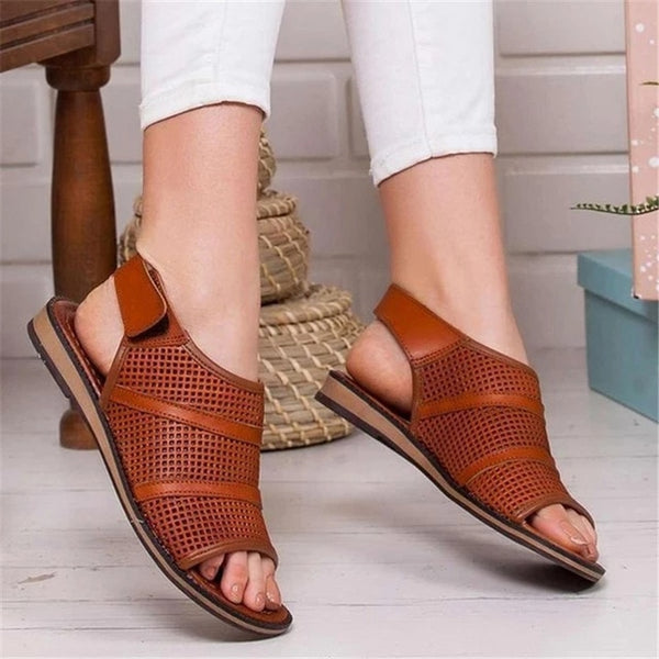 ladies leather flat shoes