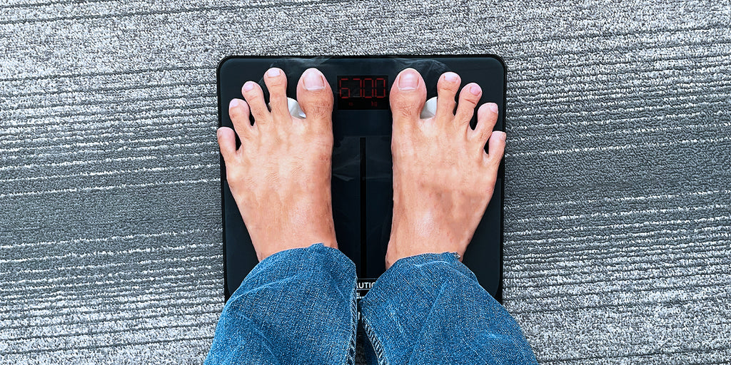 https://cdn.shopify.com/s/files/1/0083/4630/4597/files/Wellness_How_Does_the_RENPHO_Smart_Scale_Measure_Body_Fat06_1024x1024.jpg?v=1686124839