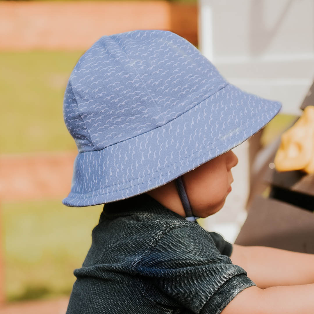 seagull bucket hat