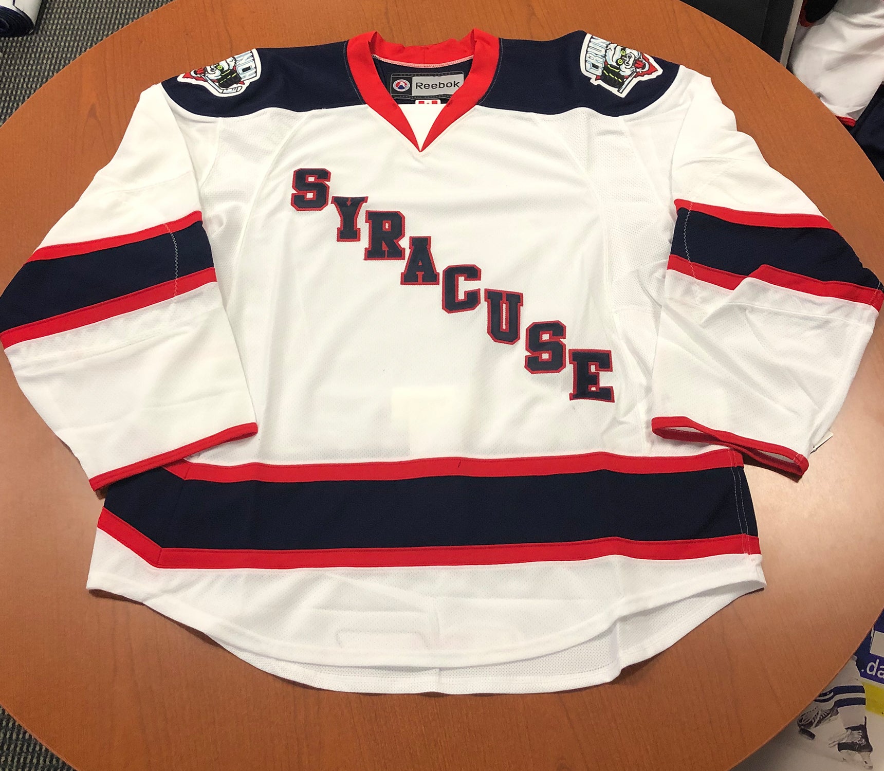 syracuse crunch jersey