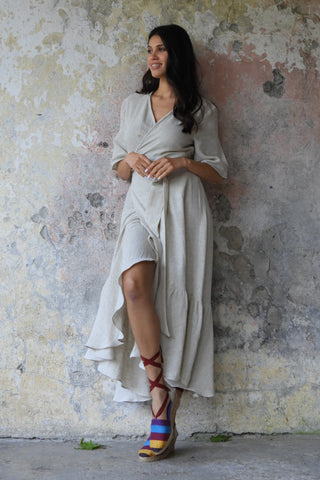 woman-wearing-white-hemp-dress-from-odanas