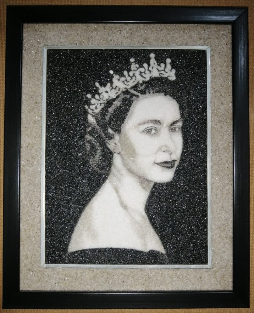 Queen Elizabeth II – Glitz Ceylon