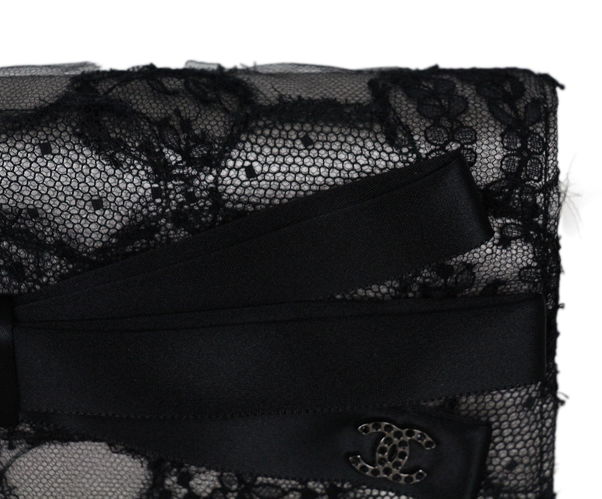 Clutch Chanel Black Lace Ribbon Handbag - Michael's Consignment NYC