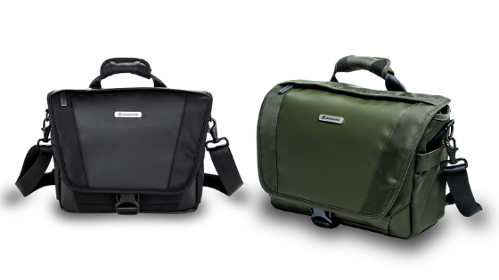 bolsa messenger Veo Select 29M en color negro y 33 en color verde