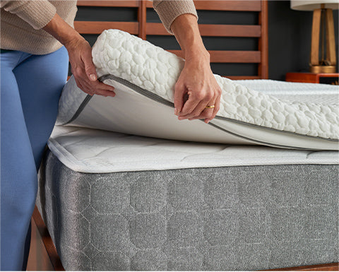 tempur-adapt cooling mattress topper title image