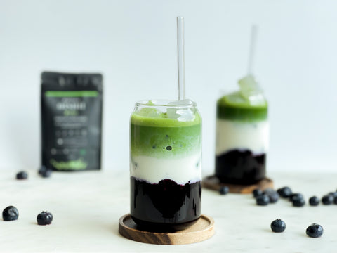 Blaubeer-Matcha-Latte - Matcha Oishii