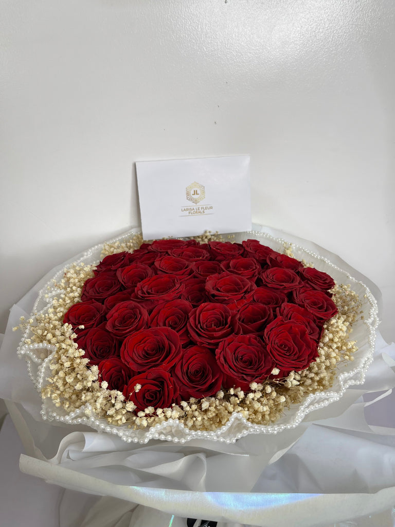 50 ROSES BOUQUET FRESH FLOWERS ABUJA NIGERIA – Larisalefleur Florals